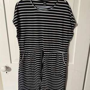 Emery Rose- Black and White Striped Dress